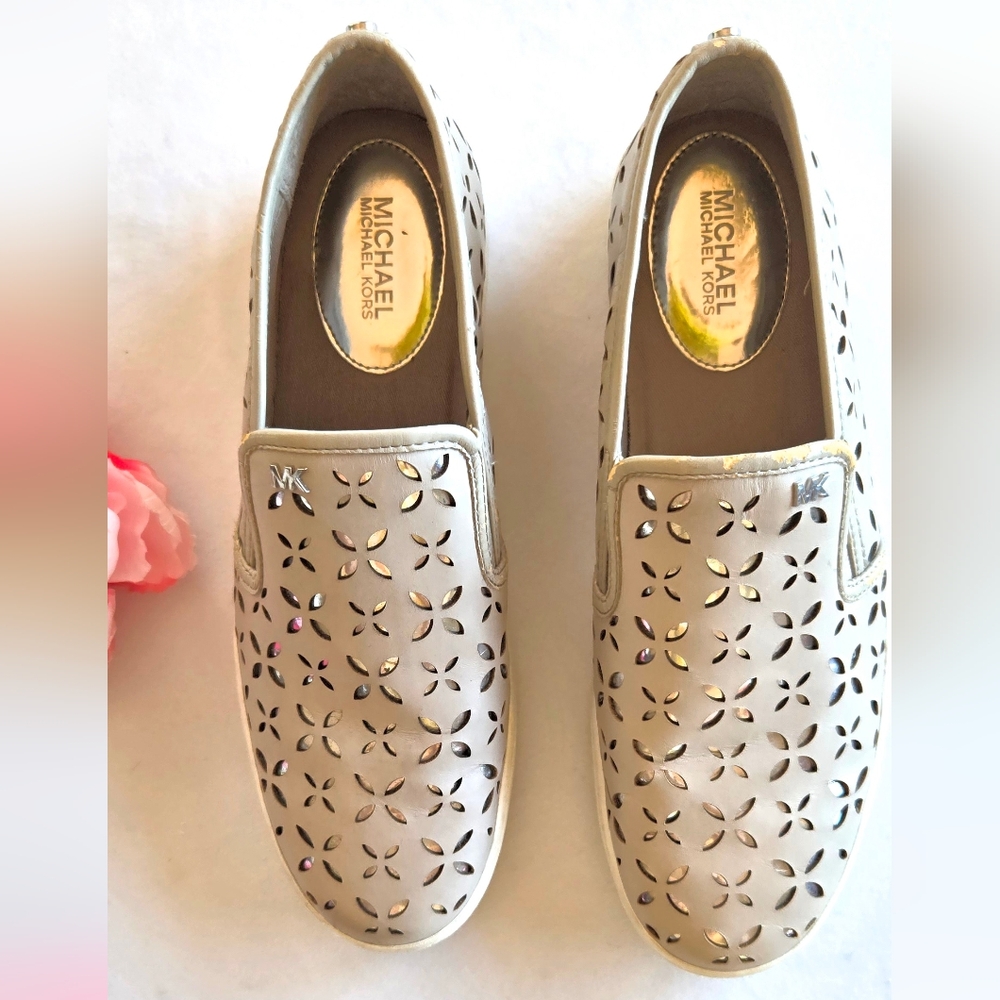 MICHAEL Michael Kors MK Leather Signature Keaton Slip On Sneakers 10M - Picture 3 of 10
